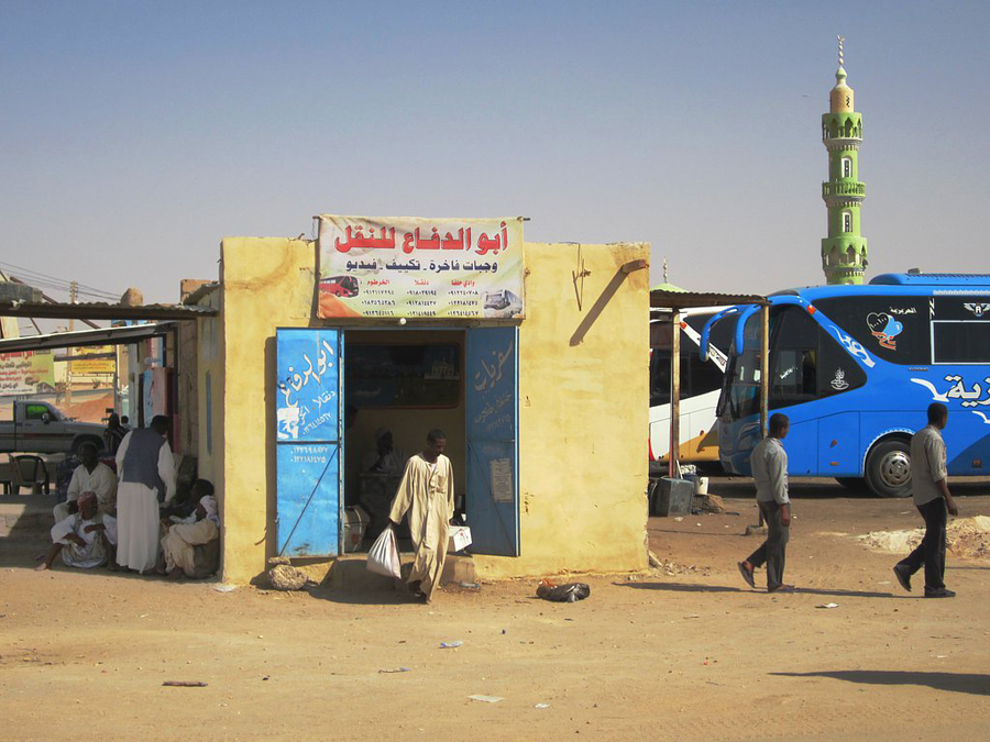 Автобусная станция в Вади-Хальфа