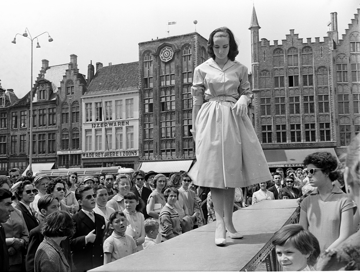 Показ мод, Брюссель, 1957